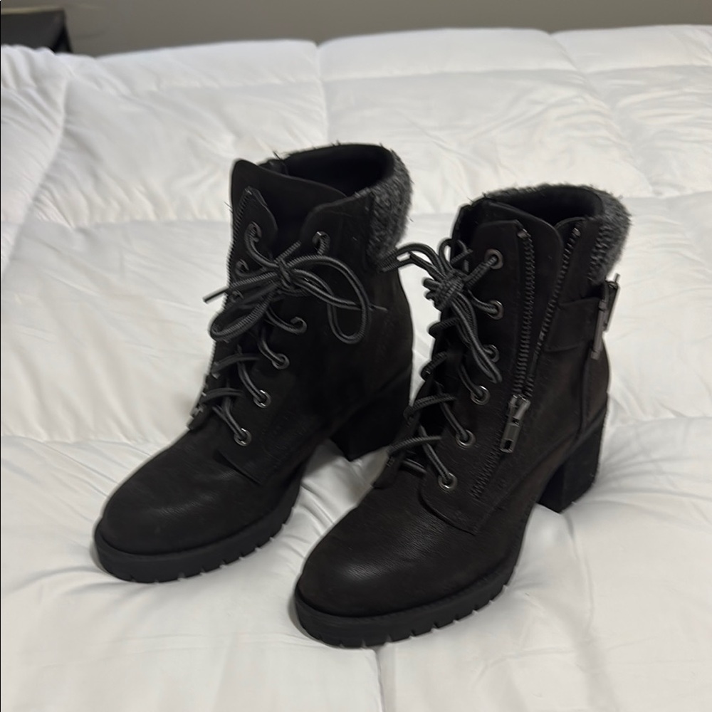 Black Lace Up Boots with Chunky Heel